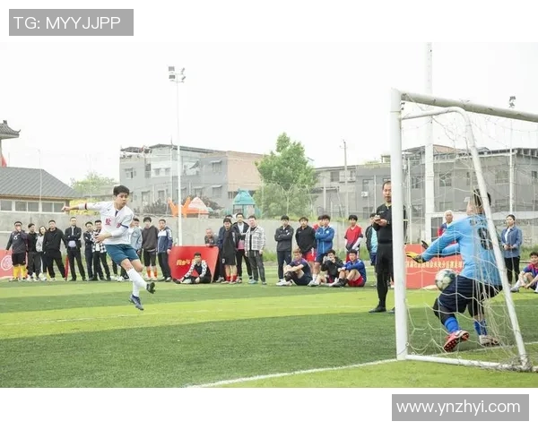 西安足球队在世界锦标赛中的表现分析与状态评估 西安足球队在世界锦标赛中的表现分析与状态评估