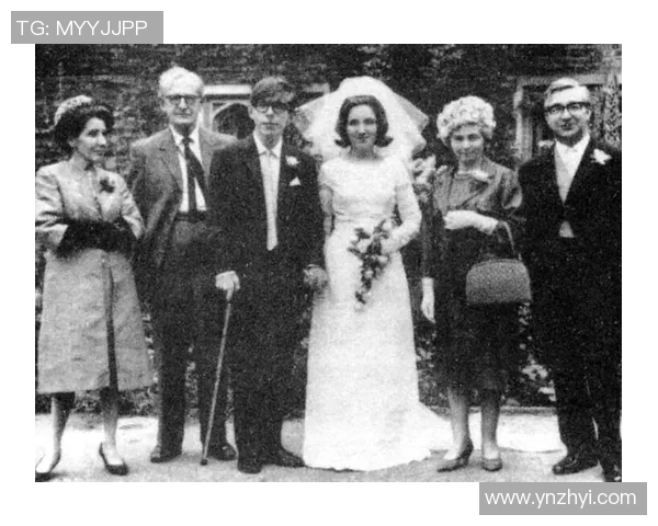 足球明星在教堂的信仰之旅与人生启示探讨