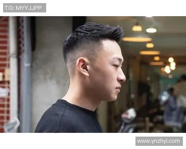 德国足球明星男士头像展现魅力与风采的完美结合